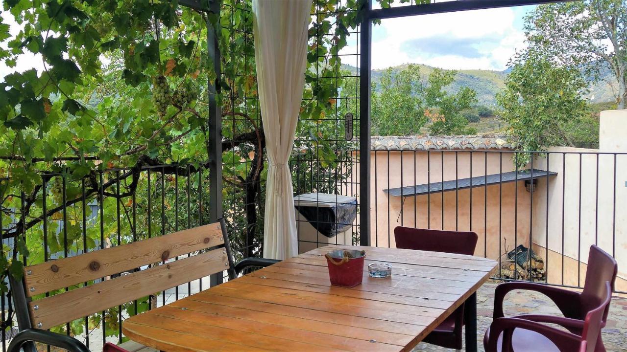 Casa De Vacaciones En Parque Nacional De Cabanero Navas de Estena Kültér fotó